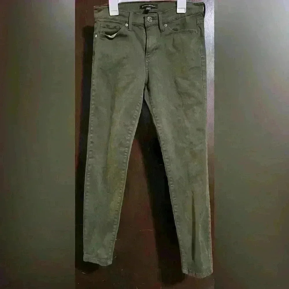 Women’s Banana Republic Jeans